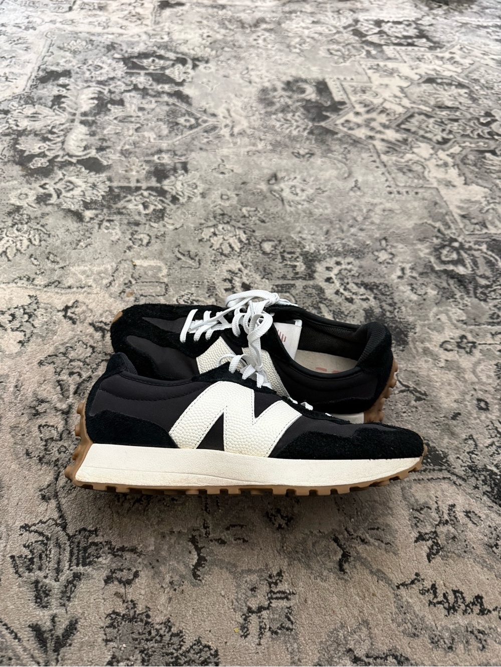 New Balance Black White Retro Runner Sneakers